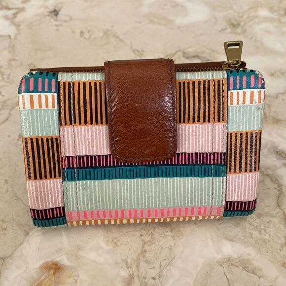 FOSSIL Leather & Cotton  Multifunction ELLIS Tri-Fold Compact Wallet - Picture 1 of 16